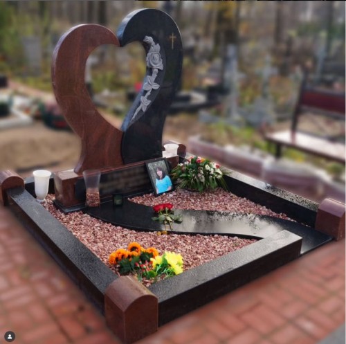 Cina Xingyan personalizzata a forma di arte a forma di cuore Tombstone